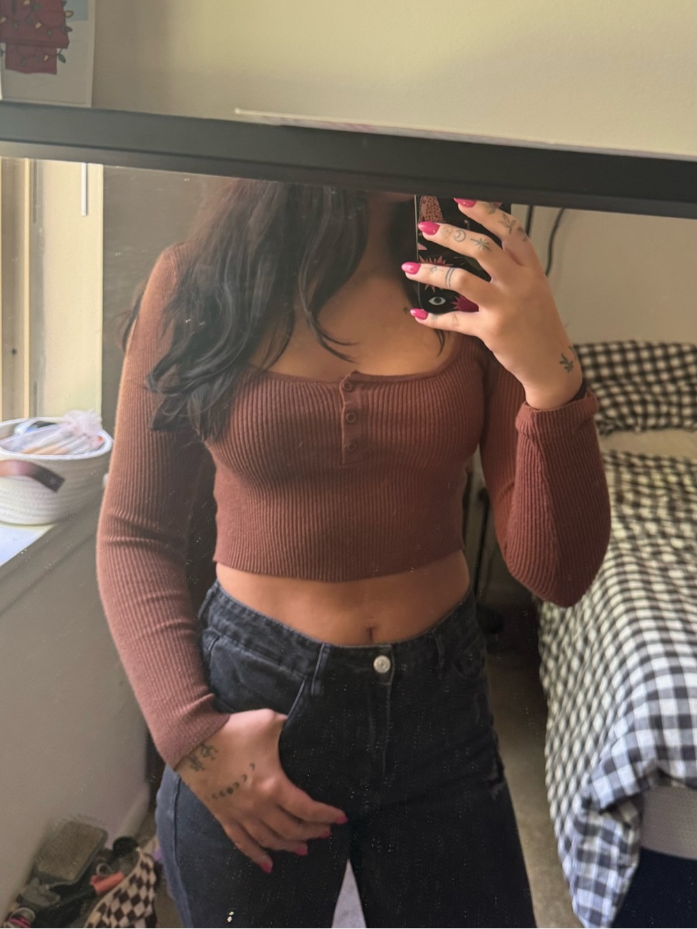Brown cropped sweater